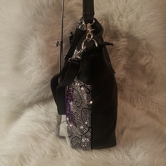 FLORAL DESIGN RHINESTONE HOBO BAG - Picture 7 of 11